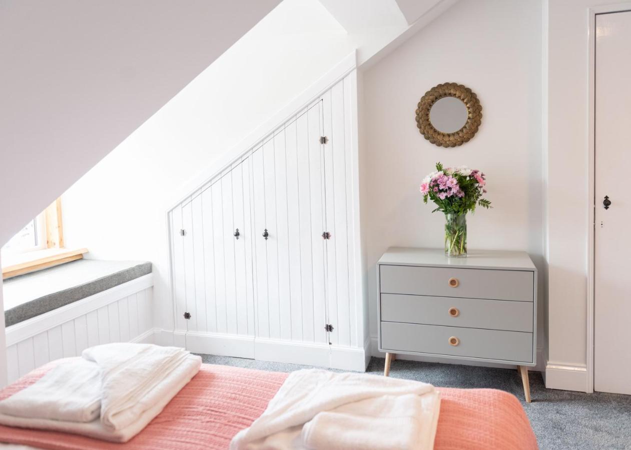 Burnbank Apartment โอบาน ภายนอก รูปภาพ